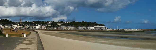 660px-Bretagne_Armor_Binic_tango7174.jpg