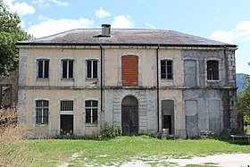 280px-Château_Anglefort_9.jpg