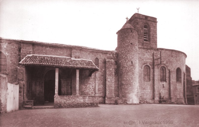 église catholique des XII et XV siècles
