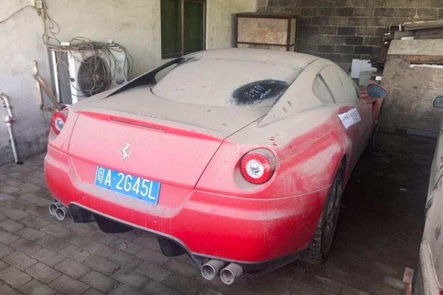ferrari.jpeg