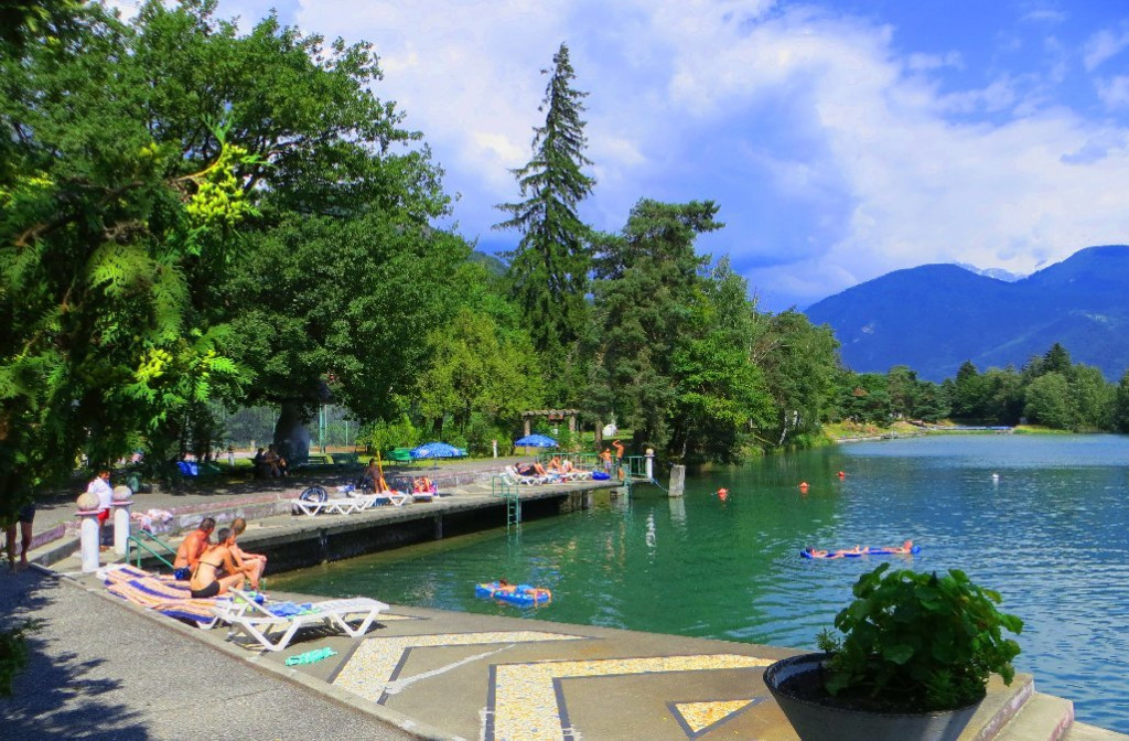 Swimming_and_Lounging_on_Plage.jpg