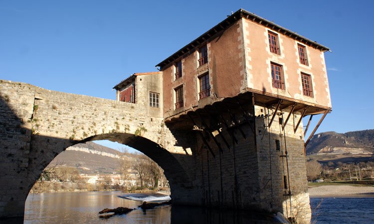millau-patrimoine-750x450.jpg