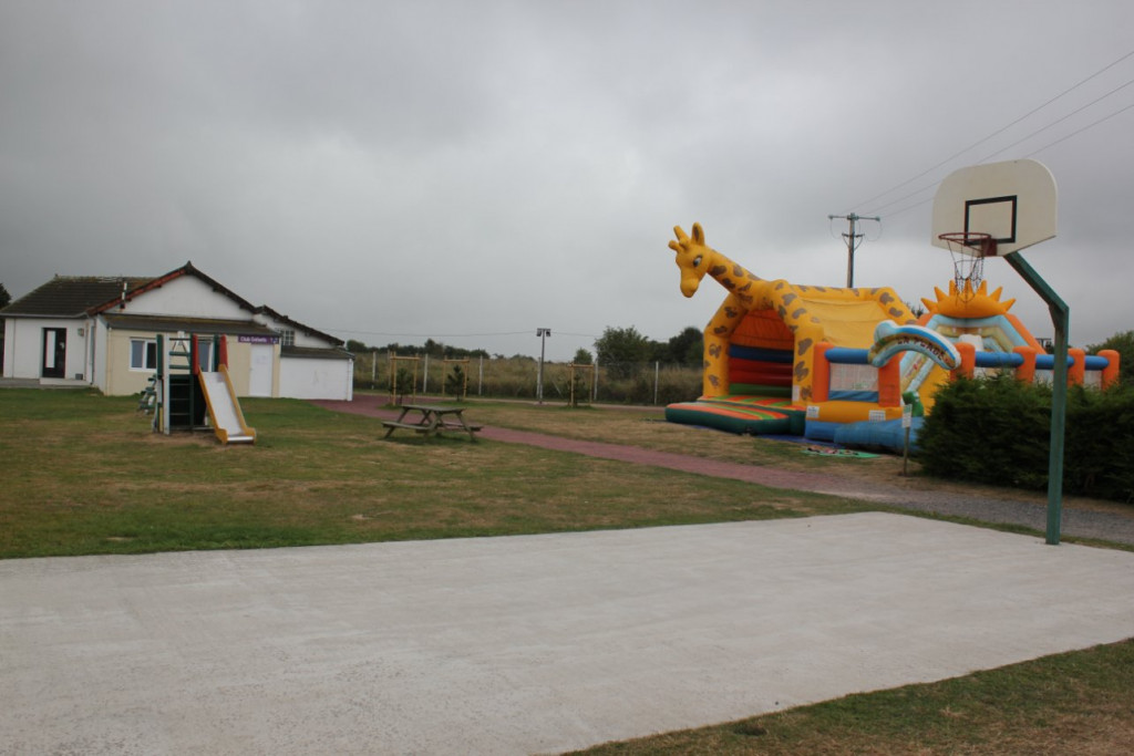 74 [Dpt 14] Vierville.JPG