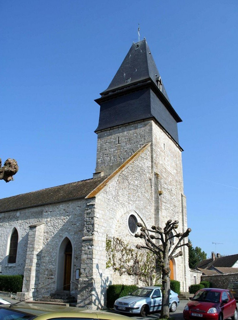 Breval église.jpg