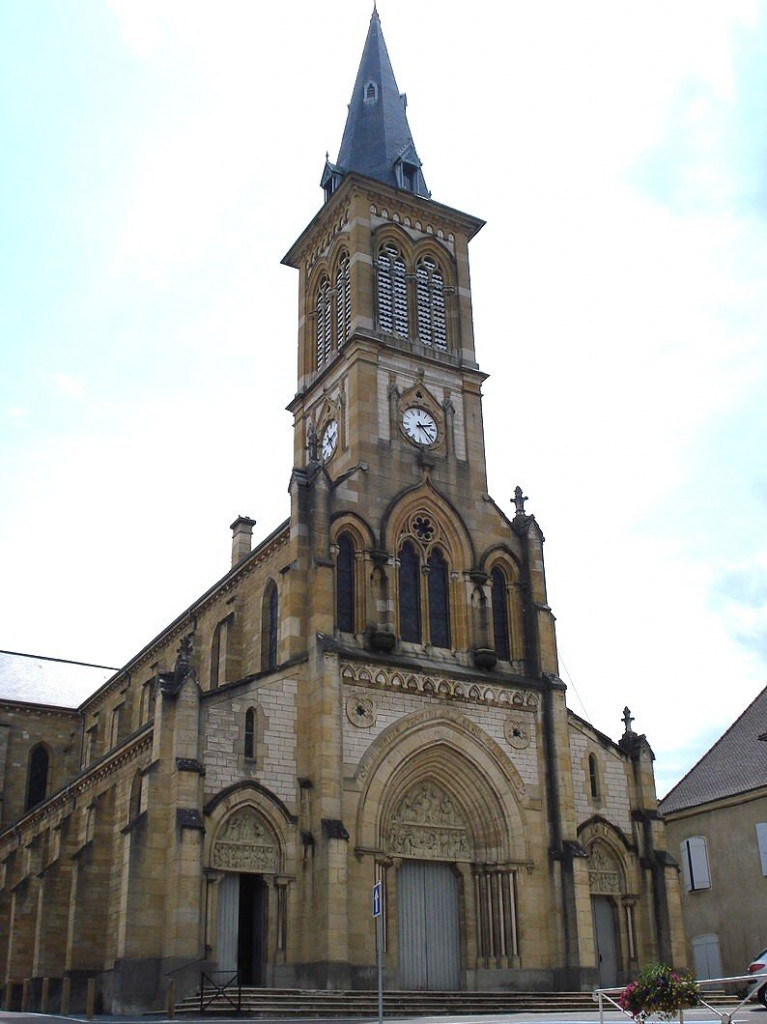La Clayette église.jpg