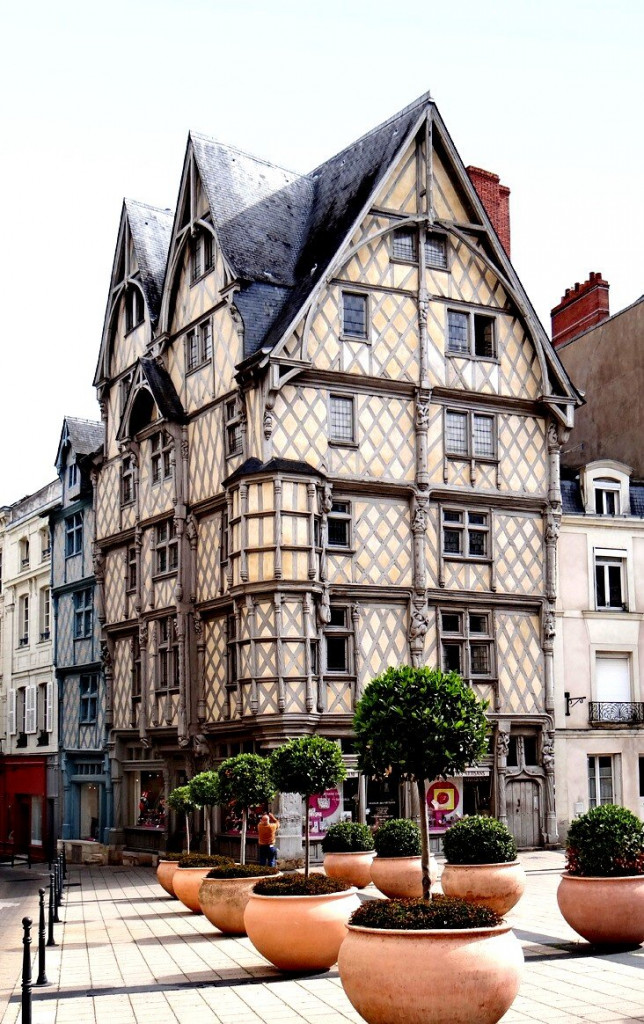 Angers maison Adam.jpg