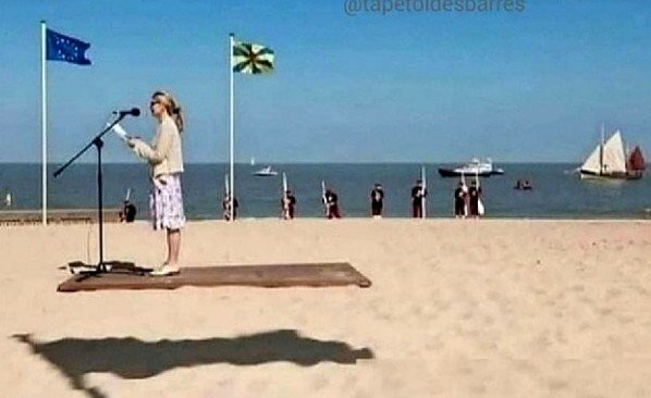 Tapis volant.jpg