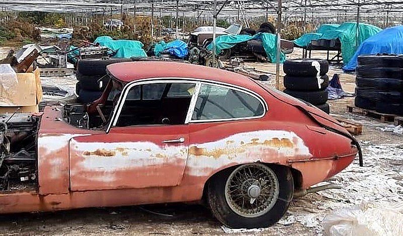 jaguarE.jpg