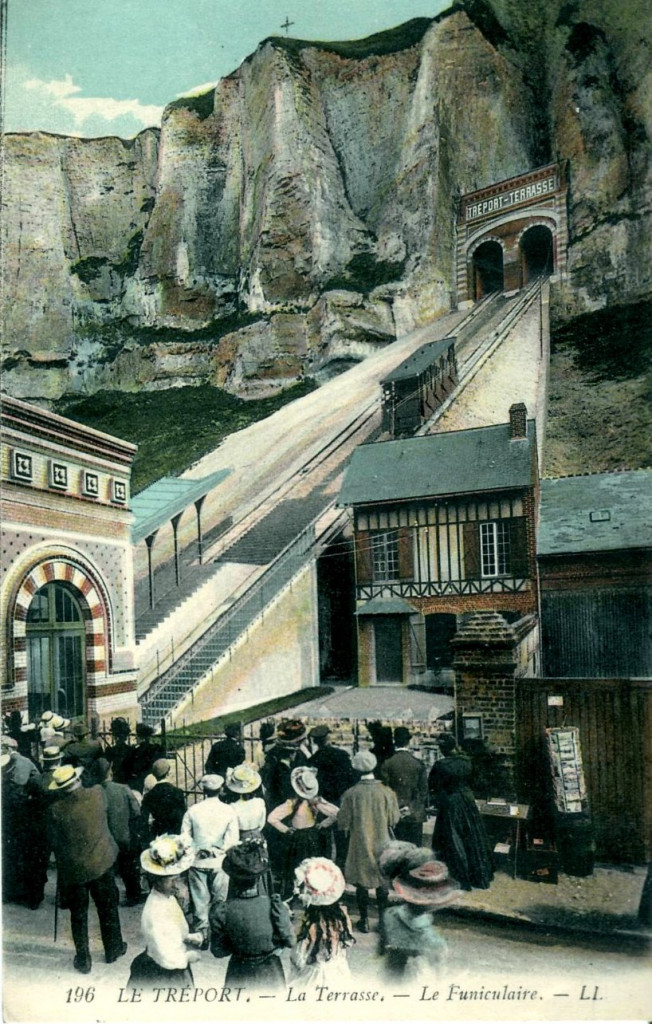 Le Tréport funiculaire.jpg