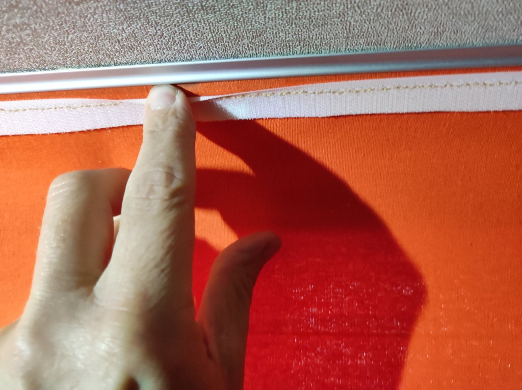 photo prise de l'intérieure de la caravane