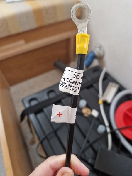Câble batterie.jpg